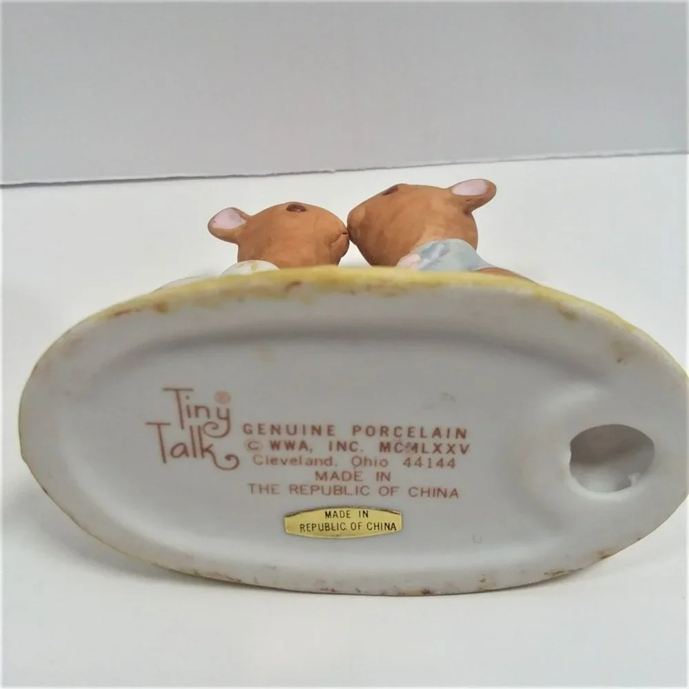 Porcelain Figurines 3pc VTG Tiny Talk Mice Frog Egg 1970's WWA Music Kiss Japan